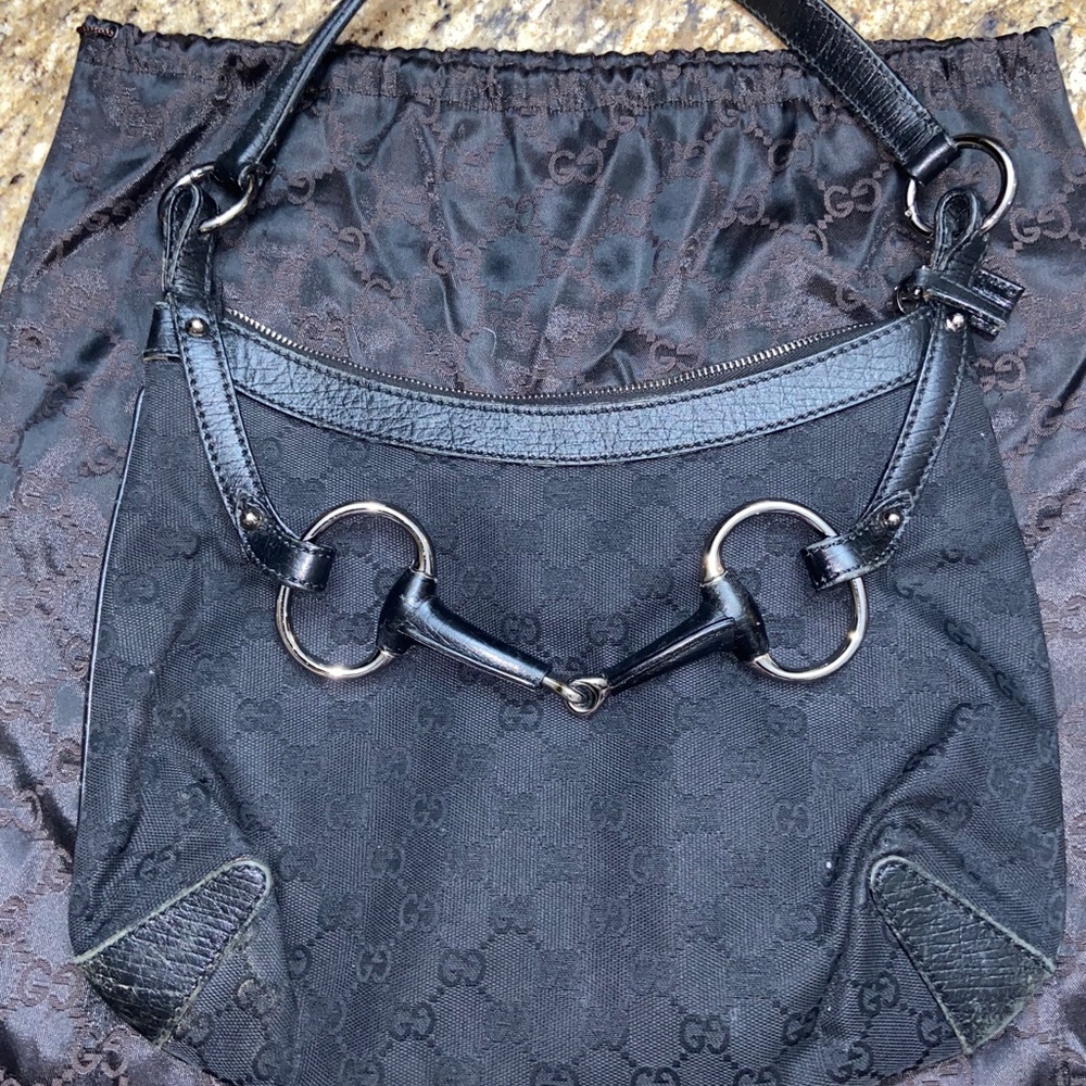 Gucci Horseshoe Shoulder Bag - Picture 1 of 7